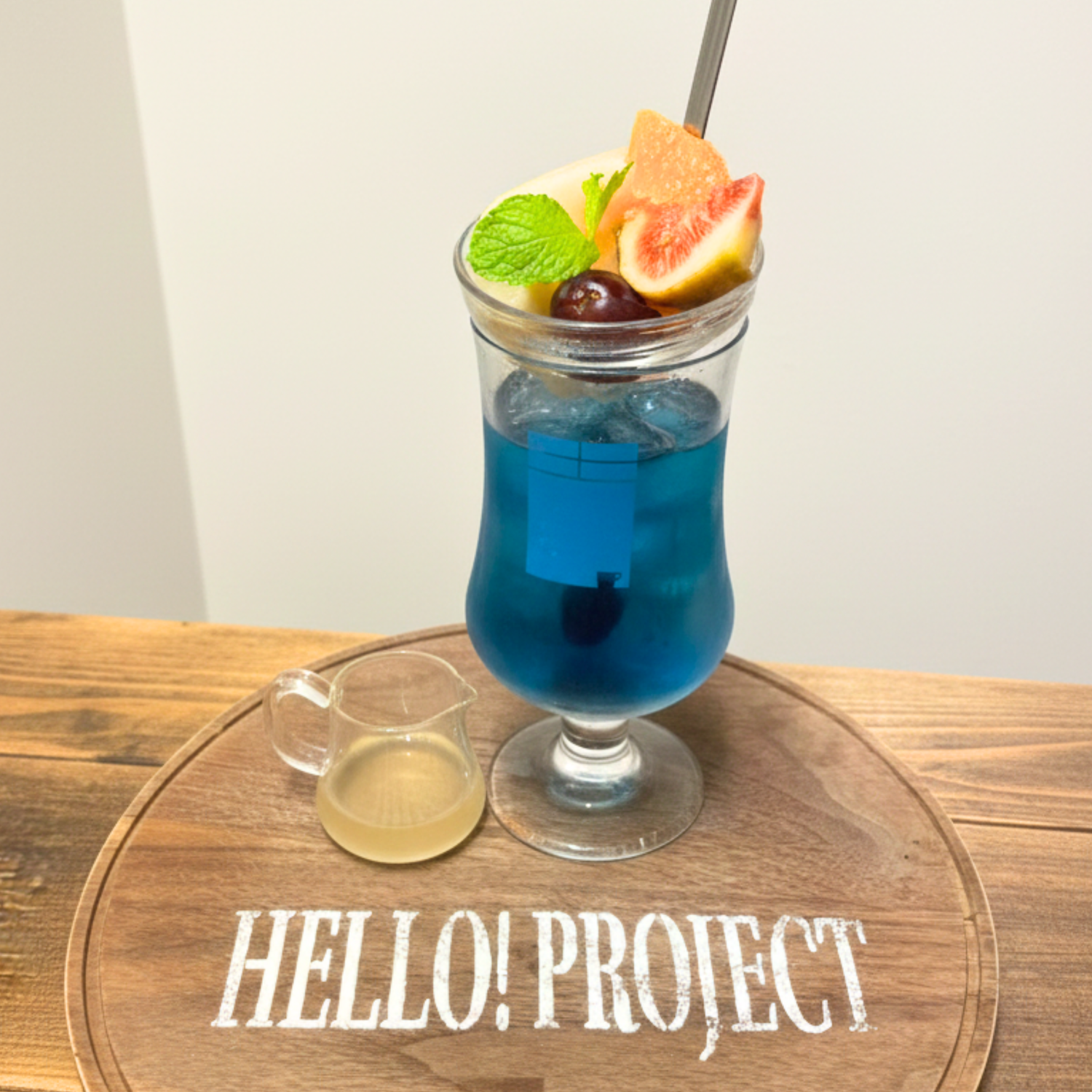 リゾナントブルー